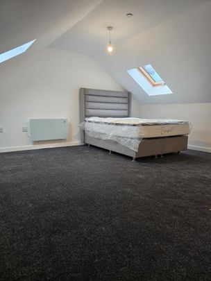 1 bedroom in a house share to rent - Photo 1