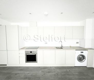 Leytonstone Road, E15, London - Photo 1