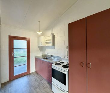 Neat on Norwich - Photo 5