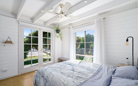 Thinking of selling? Contact our agent - Photo 2