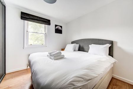 flat h, 8 Clerkenwell Close, London EC1R 0DY, UK, London - Photo 2