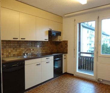 Charming Home - Photo 1