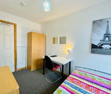 Whitby Road, Fallowfield, Manchester, M14 - Photo 6