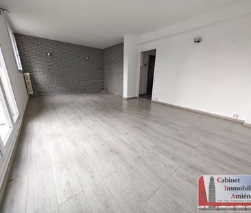 Amiens Sud, rue Saint Fuscien : Appartement 68m² avec 2 chambres - Photo 1