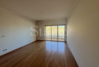 Apartamento T3 em Lisboa