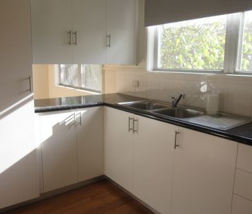 BJ Bennett & Co Real Estate Pty Ltd - Photo 2