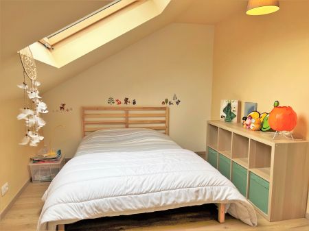 Woning met 4 slaapkamers, garage en stadstuin. - Photo 4