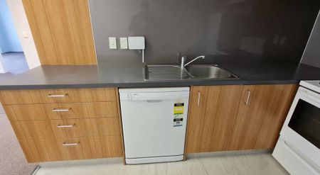 5C/107 Manners, Te Aro - Photo 4