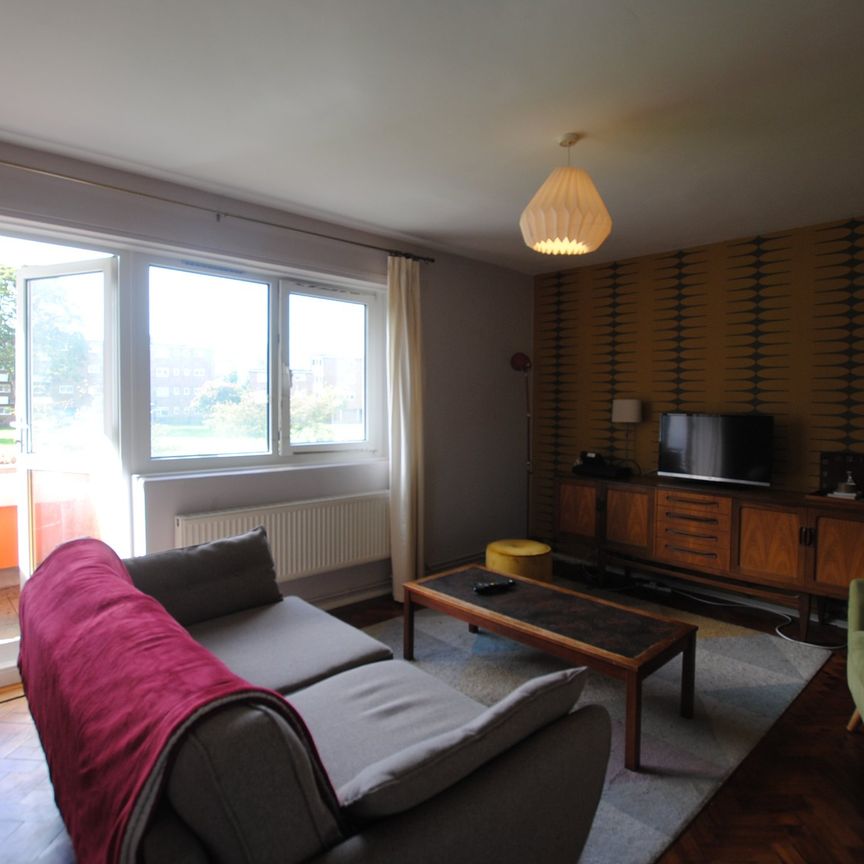 Binfield Road, Stockwell, London - Photo 1