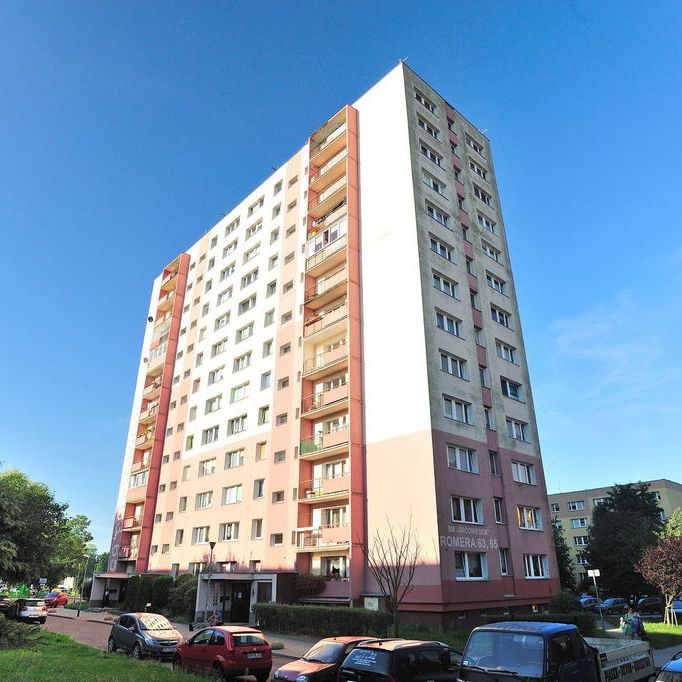 Komfortowa kawalerka na os. Zawadzkiego - Фото 1