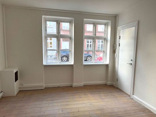 Dejlig 3-værelses lejlighed i hjertet af Odense - Foto 1