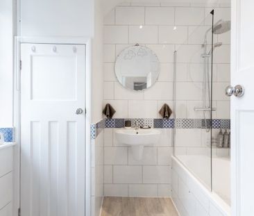 2 bedroom terraced house to rent - Photo 5