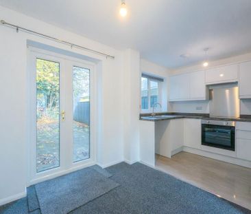 2 bedroom terraced house to rent - Photo 5