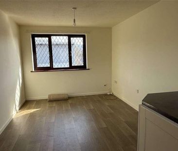 Pavilion Court, Newtown, Powys, SY16 - Photo 6