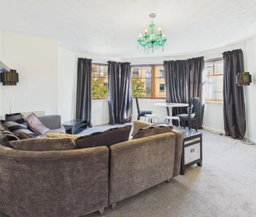 3 bedroom flat to rent - Photo 1