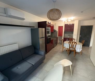 Location Appartement 2 pièces 38m² - Photo 2