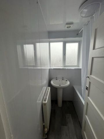 2 Bed Flat, Hamstead Court, B19 - Photo 5