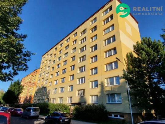 PRONÁJEM BYTU 2+1 V CENTRÁLNÍ LOKALITĚ NOVÉHO JIČÍNA - Фото 1