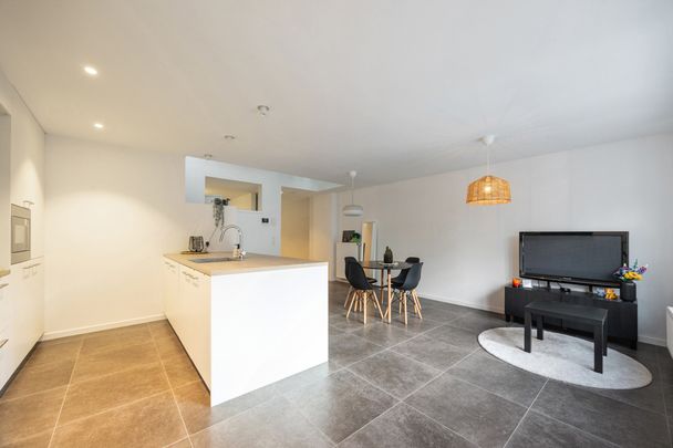 Studio-appartement nabij centrum van Brasschaat! - Photo 1