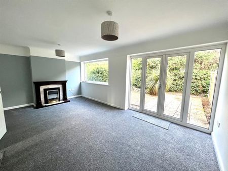 3 bedroom House To Let - Photo 3