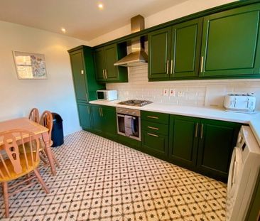 10 The Cloisters, Belfast, BT7 1GD - Photo 3