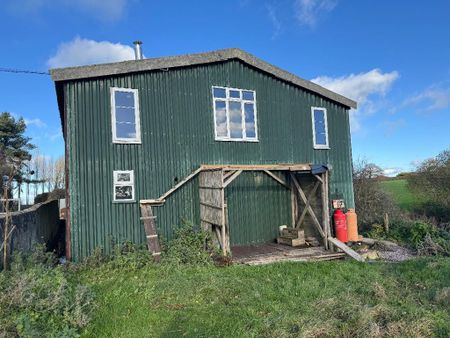 2 bedroom barn conversion to rent - Photo 3