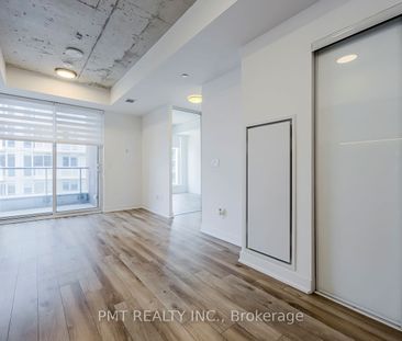 Riverside Square Lofts 15-45 , #704 - Photo 2