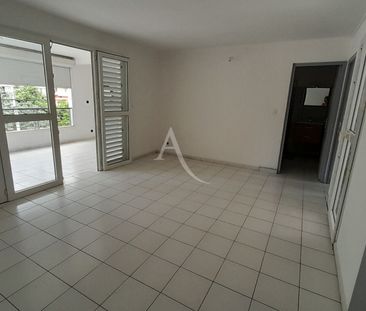 Location Appartement 60m² 2 pièces Fort de france - Photo 4