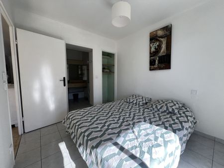 Location Appartement 3 pièces 60m² LE CANNET 06110 - Photo 5