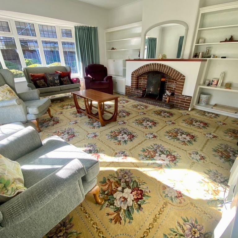 4 bedroom detached house to rent - Photo 1