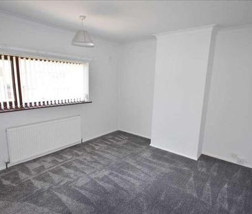 Sandringham Avenue, Leyland, PR25 - Photo 4