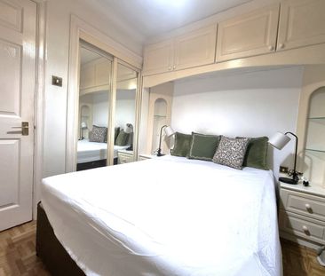 1 Bed Flat, Melville Court, SE8 - Photo 3