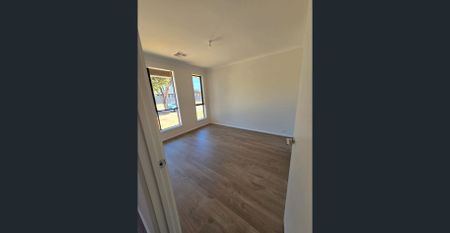 Modern Living in a Peaceful Location - Welcome to 9B Drysdale Crescent, Campbelltown - Photo 2