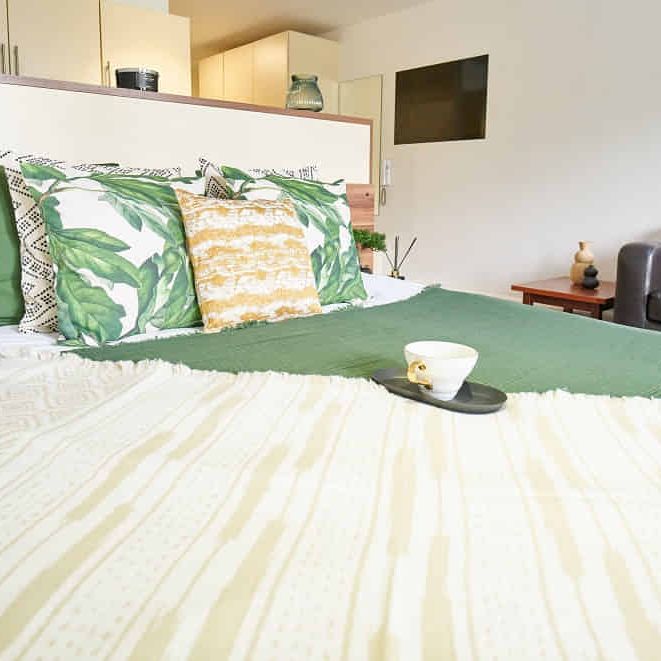 Silver Studio - Photo 1