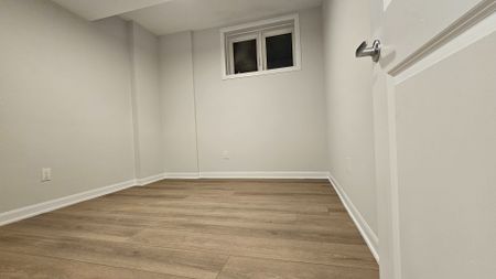 For Lease - 801 Glenroy Gilbert Drive Unit# 17, Barrhaven, Ontario - Photo 4