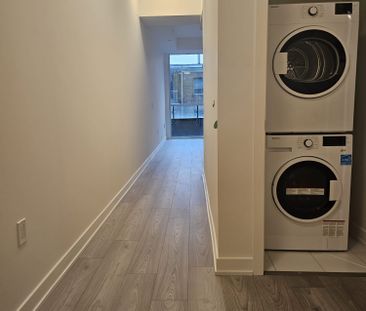 For Lease - 110 Broadway Avenue Unit# 217, Toronto, Ontario - Photo 1