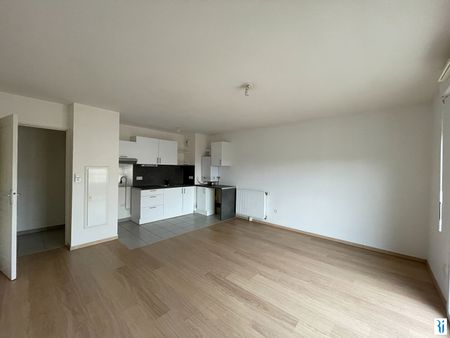 Location Appartement 3 pièces 57m² - Photo 2