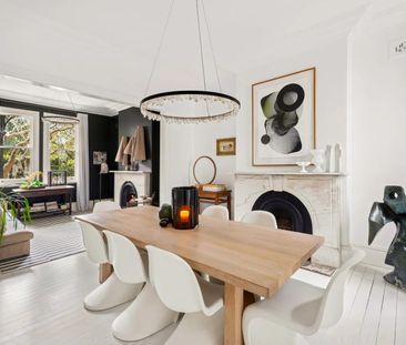 Immaculately Renovated Terrace in Blue Ribbon Locale - Photo 6