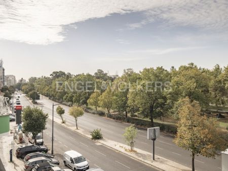 Apartamento T4 em Lisboa - Photo 5