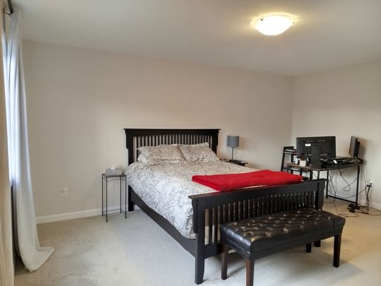 For Lease - 512 BRANCH Street, Barrhaven, Ontario - Photo 1