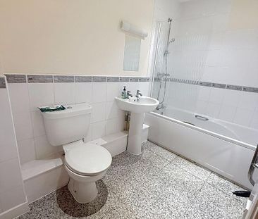 1 bedroom flat to rent - Photo 6