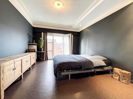 Charmant en ruim appartement, gelegen aan het Zuid te Gent - Foto 5