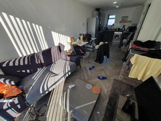 2 bedroom house to rent - Photo 1