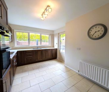 40 Willow Avenue, Banbridge, BT32 4RE - Photo 3