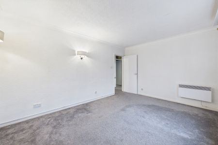 3 Sherwood Chase Totley Brook Road, S17 - Photo 3