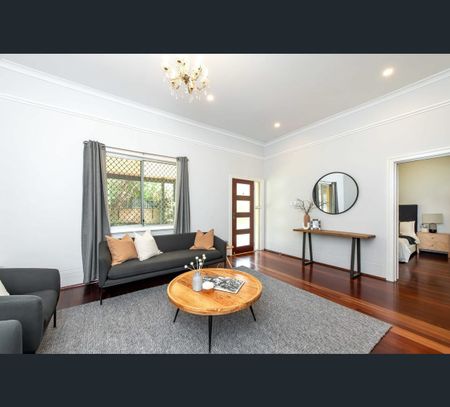 26 Gresham St, Victoria Park, WA 6100 - Photo 3