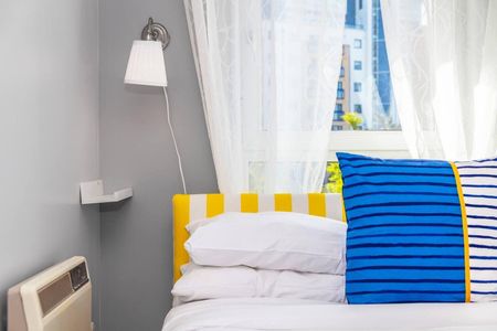 Westferry Road, London - Photo 4