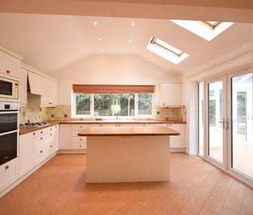 4 bedroom detached bungalow to rent - Photo 6