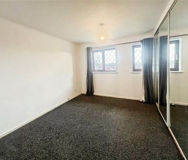 2 bedroom semi-detached house to rent - Photo 2