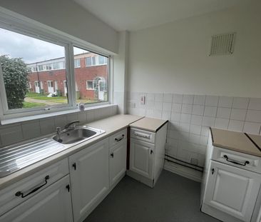 1 Bed Maisonette - Photo 4